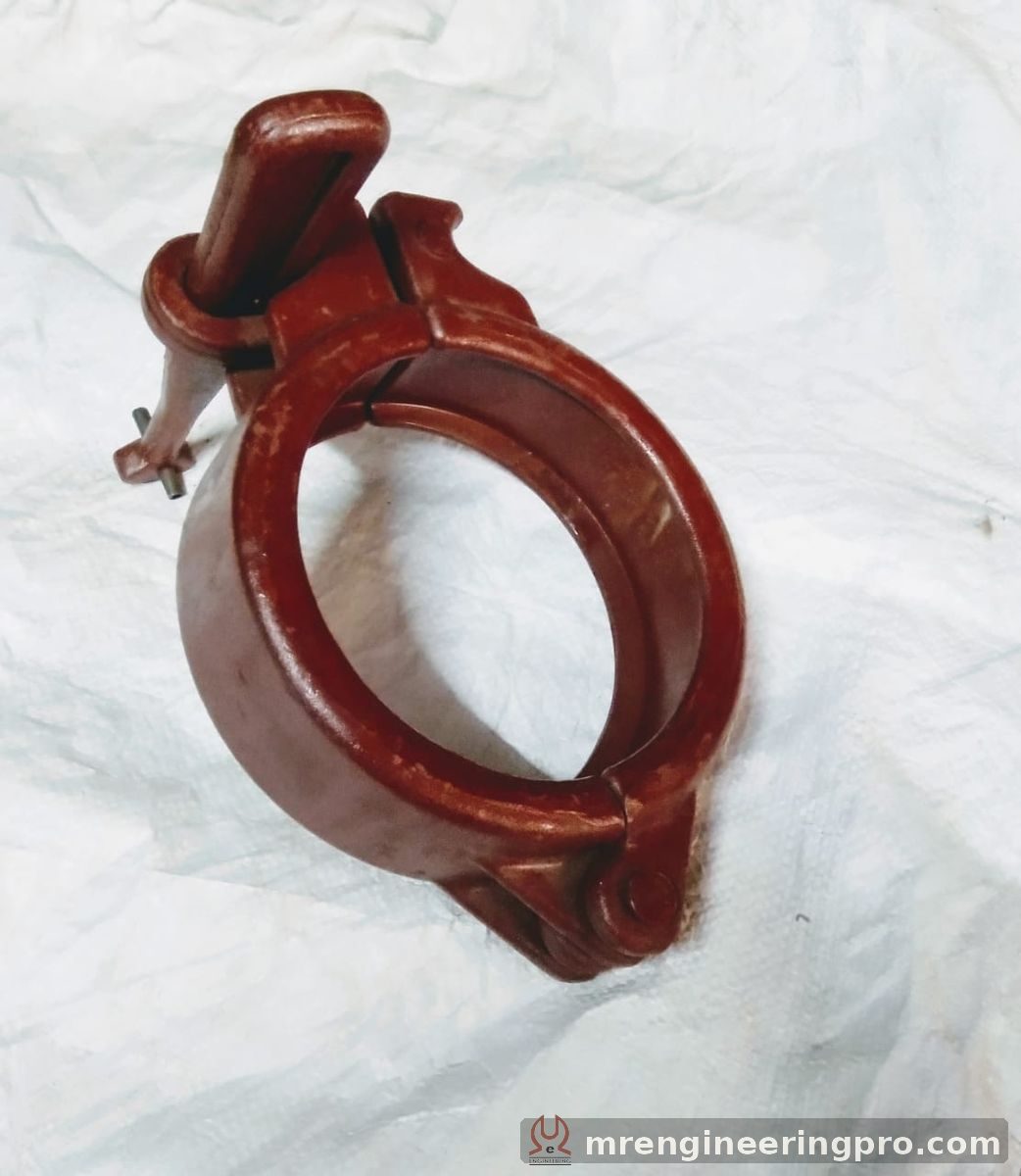DN125 Schwing-type wedge clamp with wedge and link, red-oxide finish, M. R. Engineering Ahmedabad
